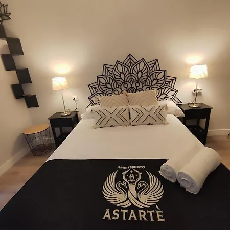 Atico Duplex Astarte Casco Antiguo By Keyhom Apartment
