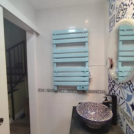 Atico Duplex Astarte Casco Antiguo By Keyhom * Caces